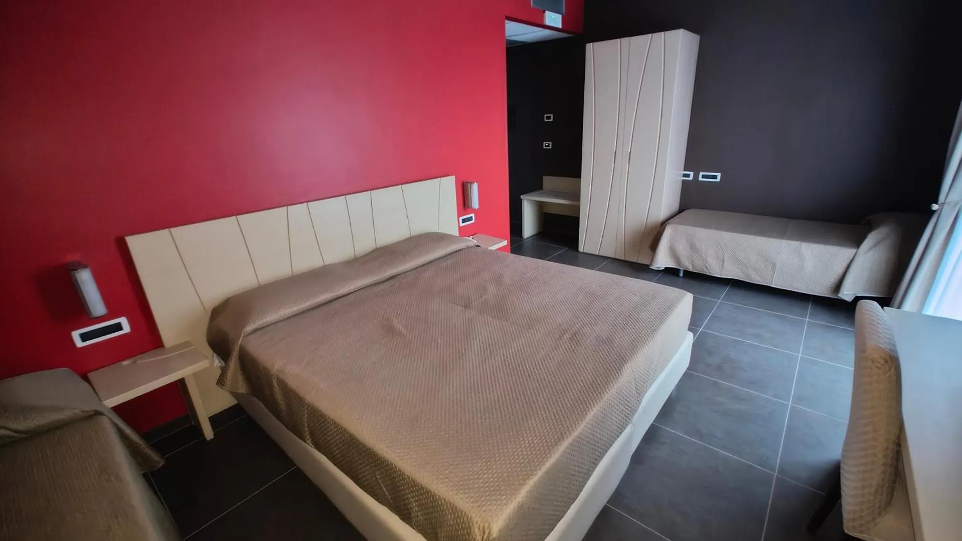 Sunrise Hotel Casoria Italy
