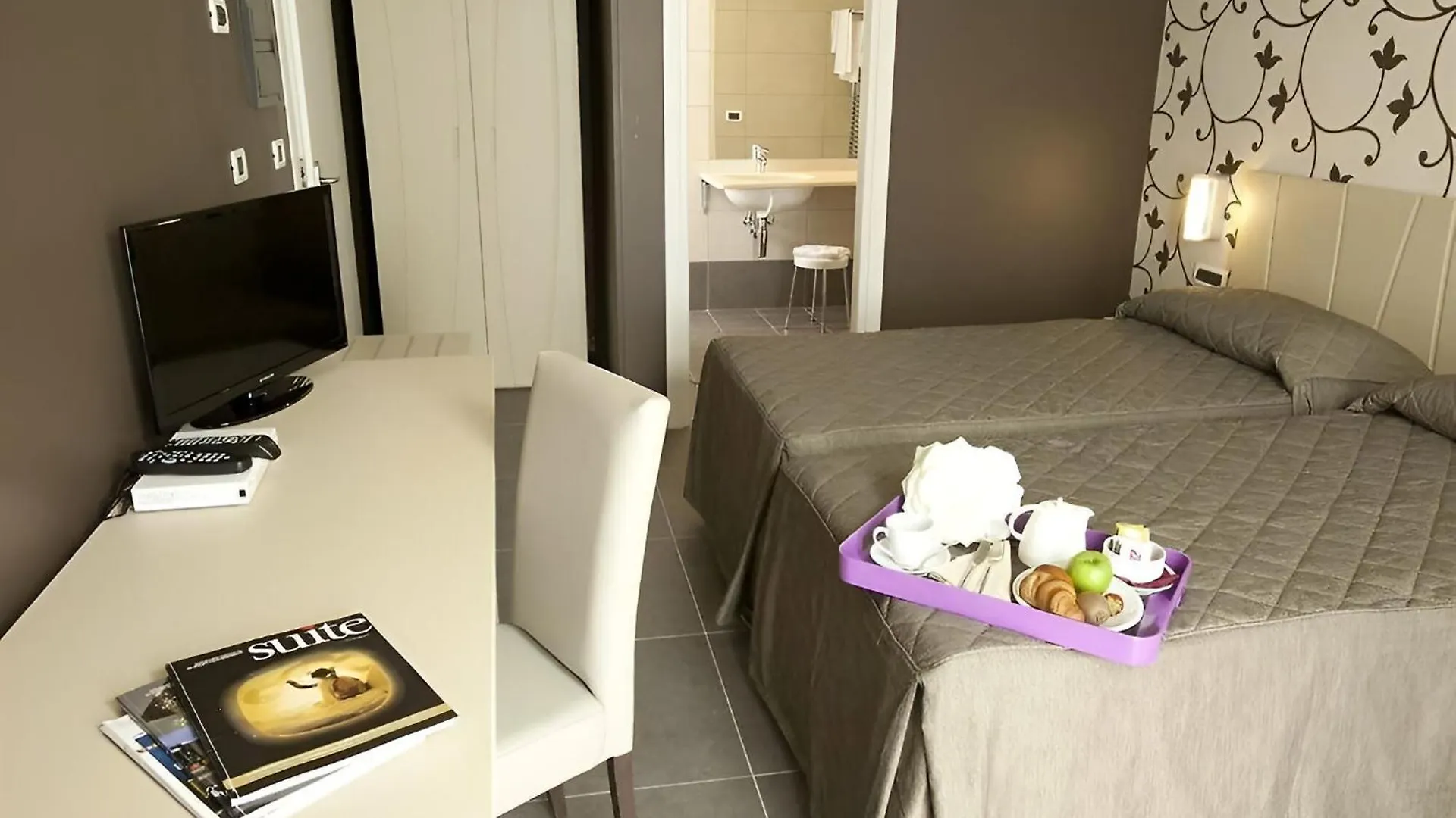 Sunrise Hotel Casoria